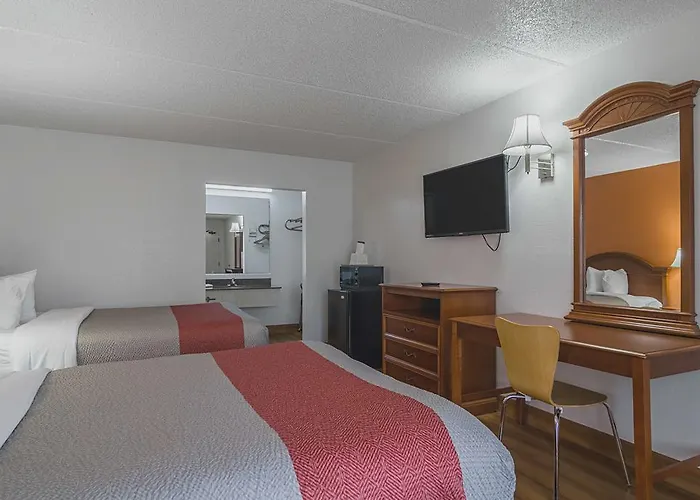 Motel 6 Waycross
