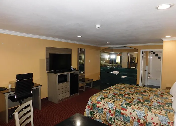 Regency Inn & Suites Beaumont