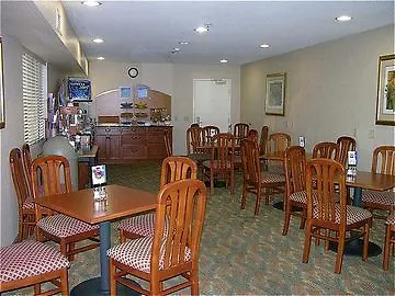 Holiday Inn Express Oceanside