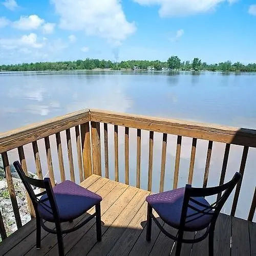Erie Islands Resort & Marina Port Clinton