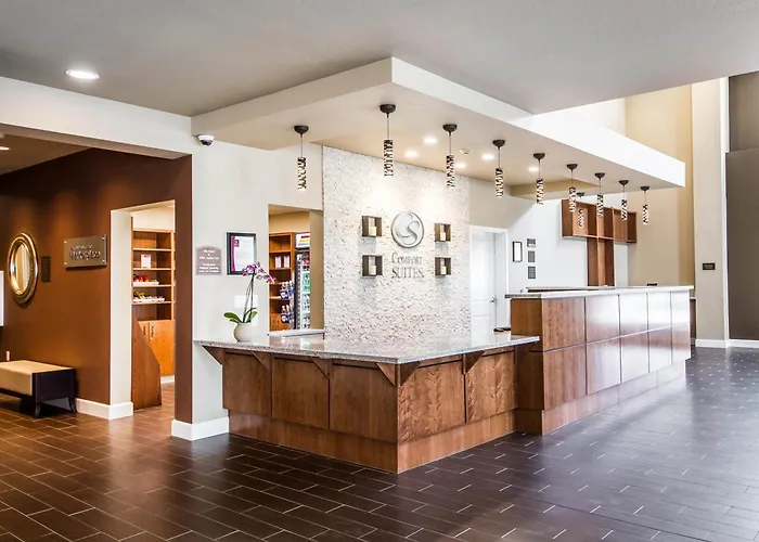 Comfort Suites Woodland - Sacramento Airport