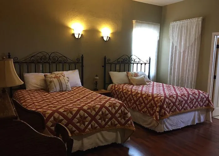 Virgil'S Corner B & B Tombstone