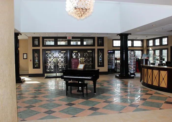 The Bertram Inn & Conf Ctr Trademark Collection By Wyndham Aurora