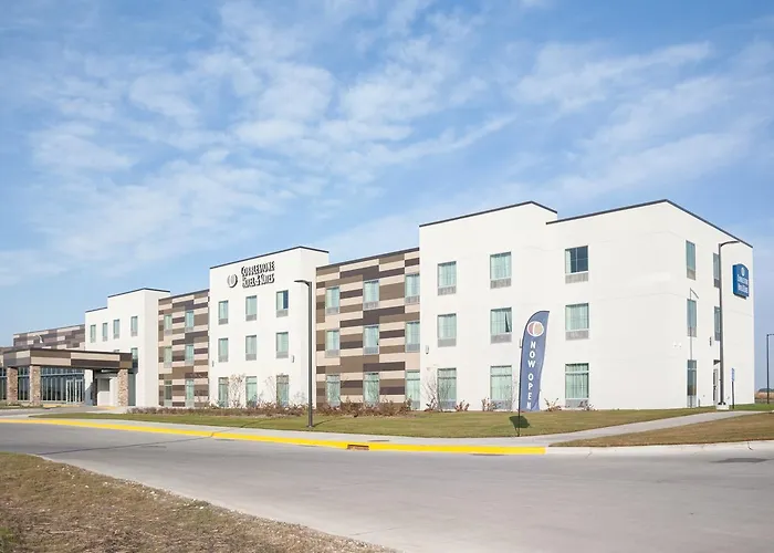 Cobblestone Hotel And Suites - Jefferson