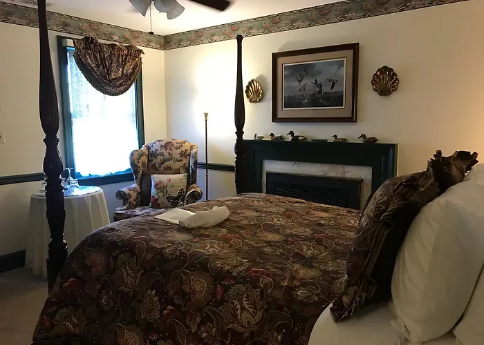 Parsonage Inn Bed And Breakfast Saint Michaels