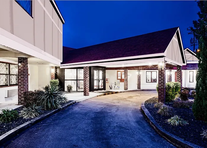 Elizabethan Inn Manteo