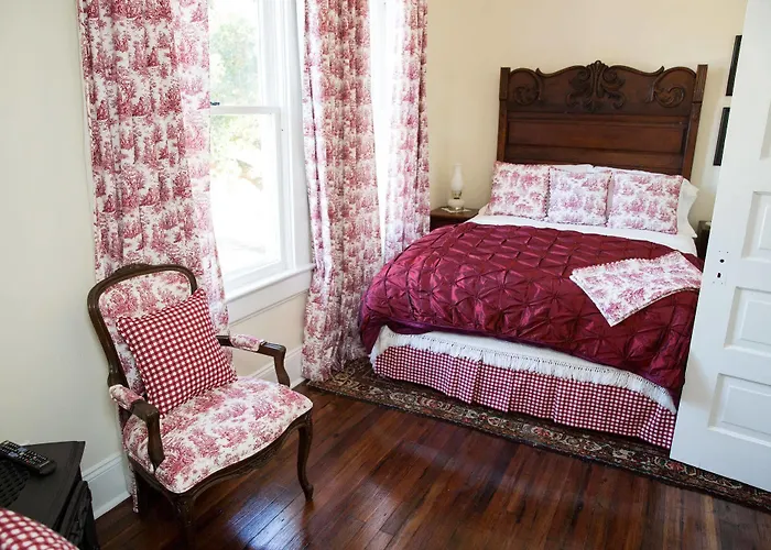 The Guest House At Gulfport Landing