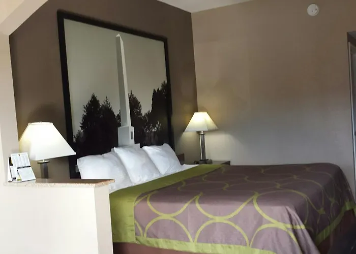 Super 8 By Wyndham Murfreesboro