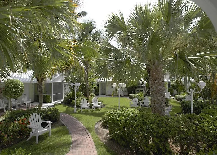 Lemon Tree Inn Naples