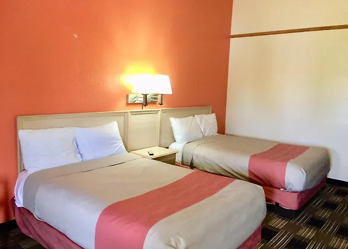 Red Carpet Inn North Chicago