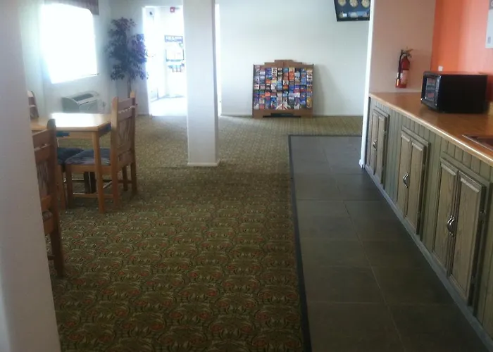 Motel 6 Los Alamos