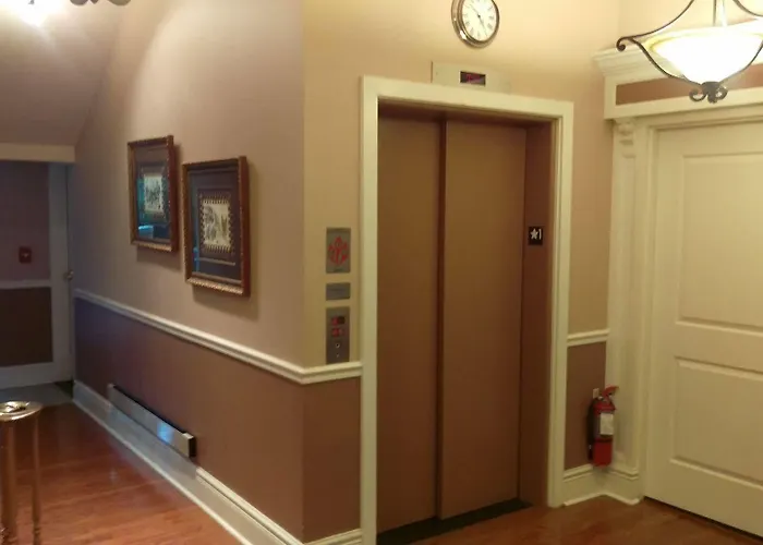 Posh, The Boutique Hotel At Biltmore Village Asheville