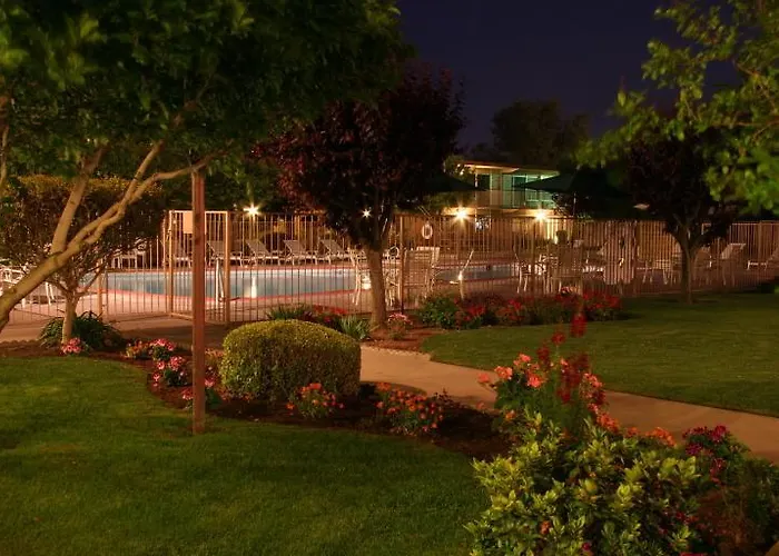Ashlan Inn Fresno