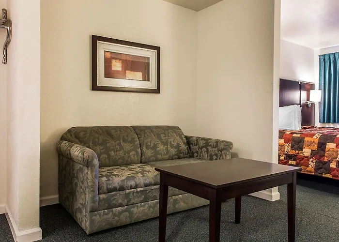 Rodeway Inn & Suites Nags Head