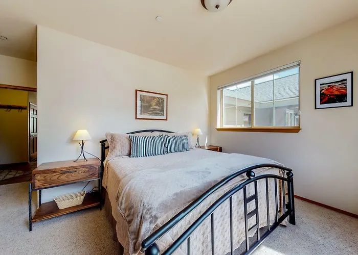 Tarn Landing B7 Apartment Frisco