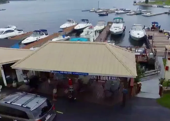 Hills Motel & Marina Alexandria Bay