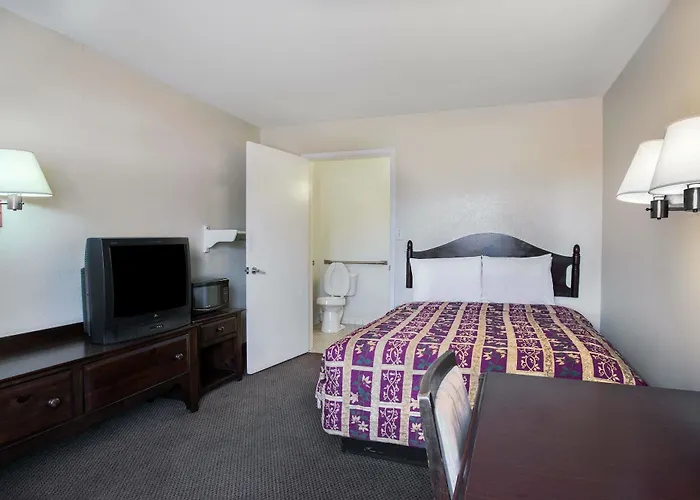Knights Inn Mesa