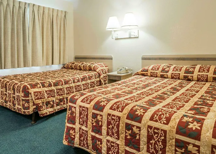 Rodeway Inn Pasco