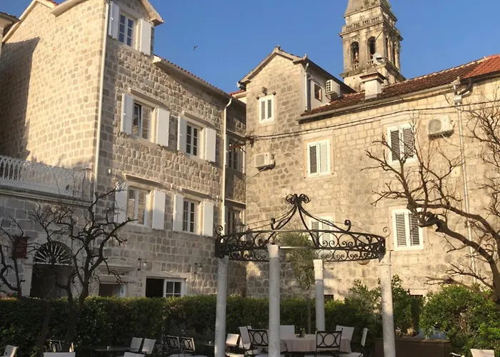 Perast Hotels