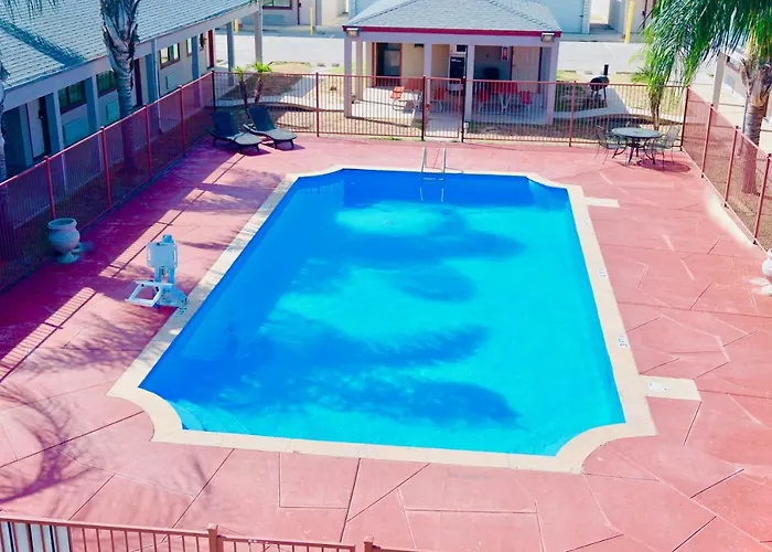 Texan Inn Carrizo Springs