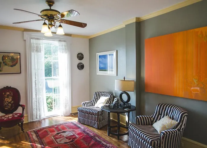 Orchard House Bed And Breakfast Granville