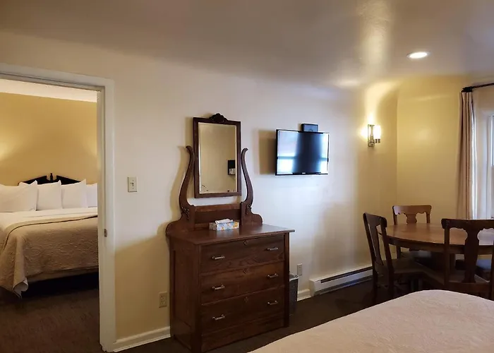 Hotel Ouray - For 12 Years Old And Over (Adults Only)