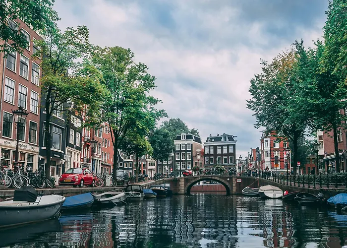 Amsterdam Hotels