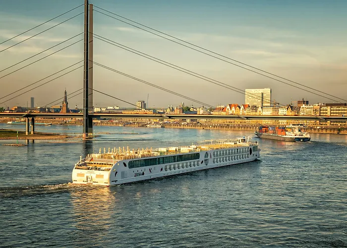 Dusseldorf Hotels